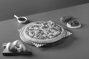 Bold BBQ Veggies Pizza - Medium