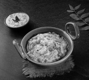 Mix Veg. Rava Upma (350 Grams)