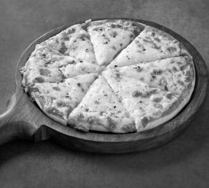 Simple Cheese Pizza 7"