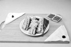 Veg Cheese Grilled Sandwich