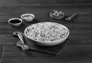 Veg Classic Hakka Noodles- Serve 1