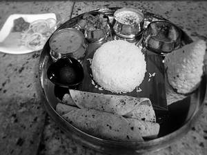 Special  Chicken Thali