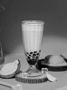 Thai coconut mango bubble tea.