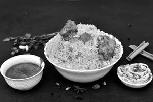 Hyderabadi Chicken Dum Biryani