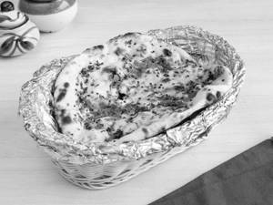 Amritser Kulcha (1 Pc)