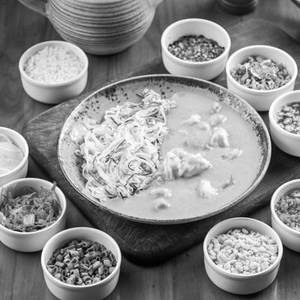 Prawns Khao Suey Bowl