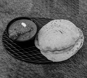 Chicken Lababdar With 3 Tandoori Roti