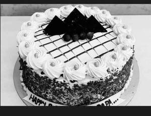 Eggless Butterscotch Black Forest Cake ( 680 Grams)