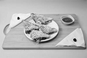 Cheese Chutney Toast Sandwich