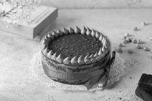 Hazelnut Praline Cake