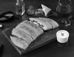 100% Pepperoni Stuffed Garlic Breadsticks + Che...