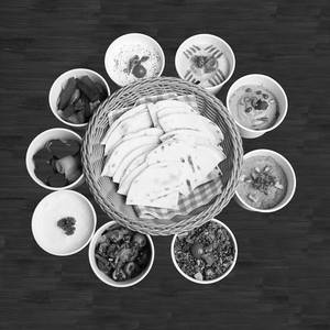 Cold Mezze Platter [Serves 4-6]