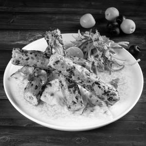 Gilafi Murgh Seekh Kebab