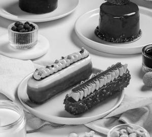 Bestseller Pastry Box of 4