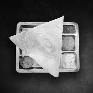 Curry dosai paneer