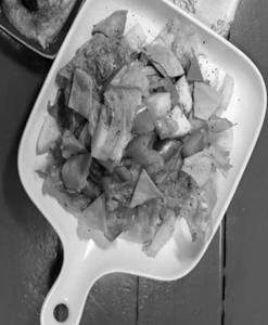 Lebanese Fattoush Salad