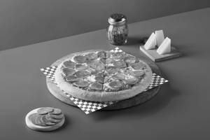 Chicken Pepperoni Pizza - Medium