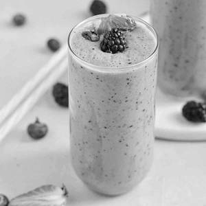 Berry Mango Almond Shake