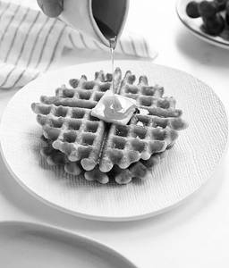 Almond Waffle