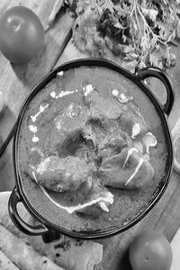 Murgh Makhani 2 Pcs (300ml)