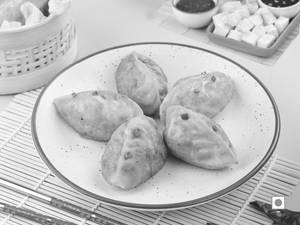 Paneer Schezwan Fried Momo