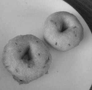Medu Vada (2 Pcs) (80 Gms)