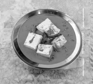 Kaju Paneer Curry