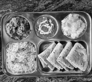 Non Veg Chicken Thali