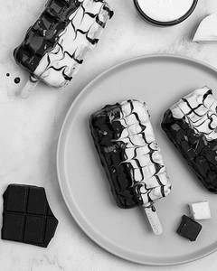 Choco Blanco Pop Waffle