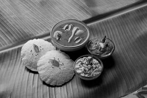 Steamed Idli(2 Pcs) (120 Gms)