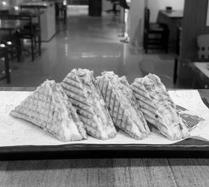 Veg Grilled Sandwich