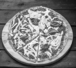 Cheese pizza plain