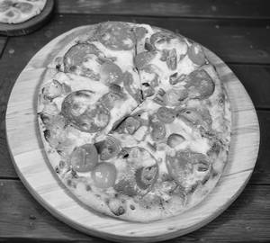 Chicken Pepperoni Pizza 7 Inches