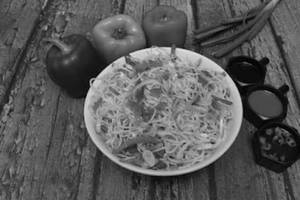 Vegetable Hakka Noodles