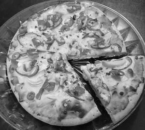 8'' Mix Veg Paneer Pizza