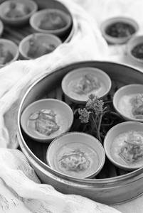 Chicken & Prawns Dimsums Platter (16 Pcs)