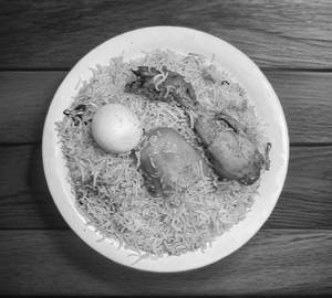 Egg Chicken Biryani (Half)