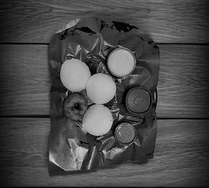 Idly [3 Pcs] with Vada [1 Pc]