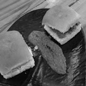 Pahadi Vada Pav