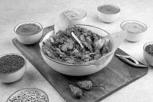 Chicken Kizhi Porotta Meal Box