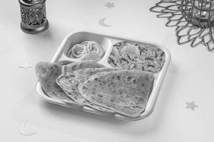 Chicken Haleem with Paratha Lunchbox