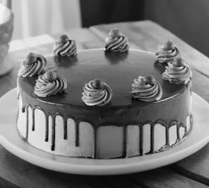 Chocolate cream cake eggless