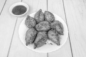 Veggie Pan Fried Momos