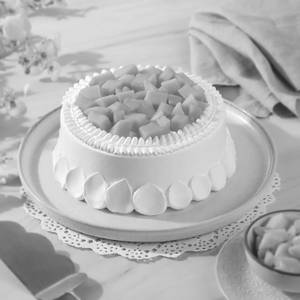 Divine Mango Cream Cake (500 gm)