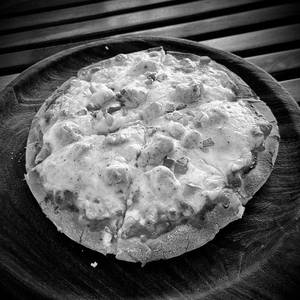 Chicken Mayonnaise Pizza