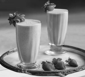 Strawberry Lassi