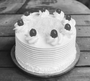 Eggless White Forest Cakes (1kg)