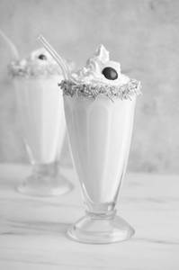 Vanilla Shakes Serves 1 [250 Ml]