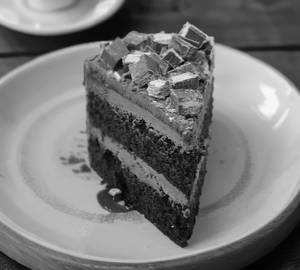 Kit Kat Chocolate Pastry