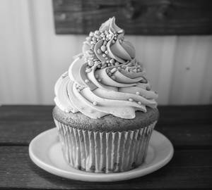 Strawberry Cupcakes (Pack of 6)